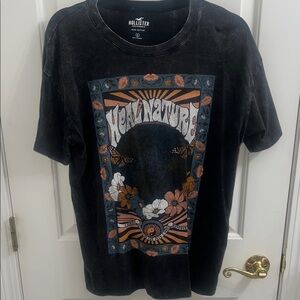 Hollister Vintage Black Graphic Tee